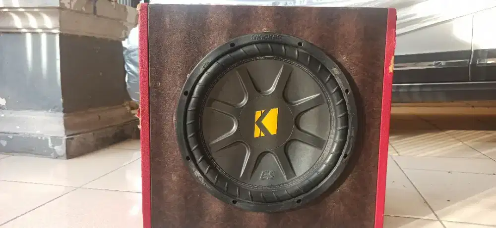 Subwoofer Kicker 12 inci BONUS Power 4 chanel by LM audio