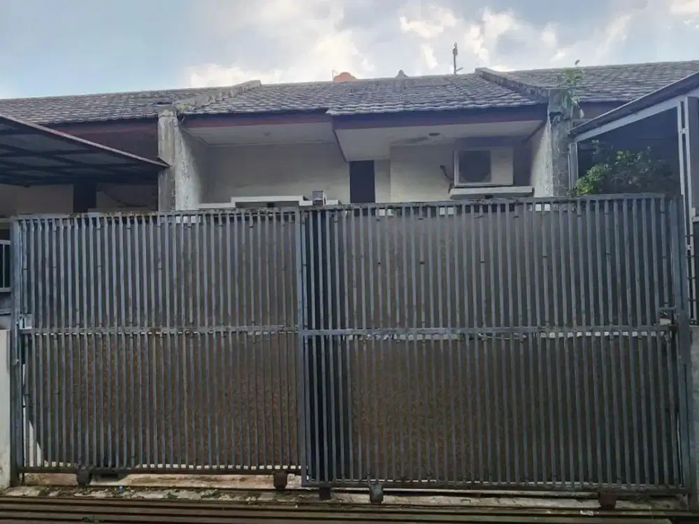 Dijual Rumah/ bisa di jadi Kantor Siap Huni di Sayap Leuwipanjang, Lokasi Strategis di Tengah Kota Bandung