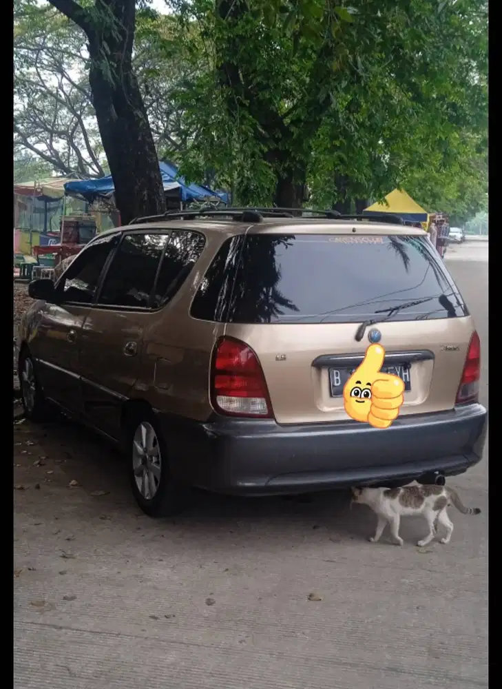 dijual kia carens 1 th 2002