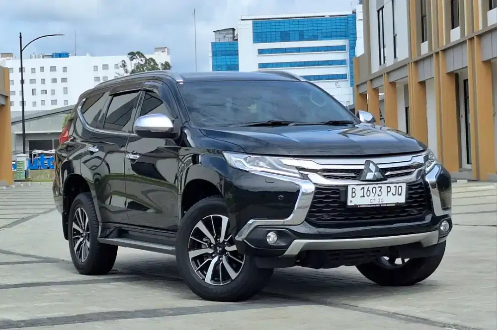 MITSUBISHI PAJERO SPORT DAKAR ULTIMATE 4x2 AT 2019