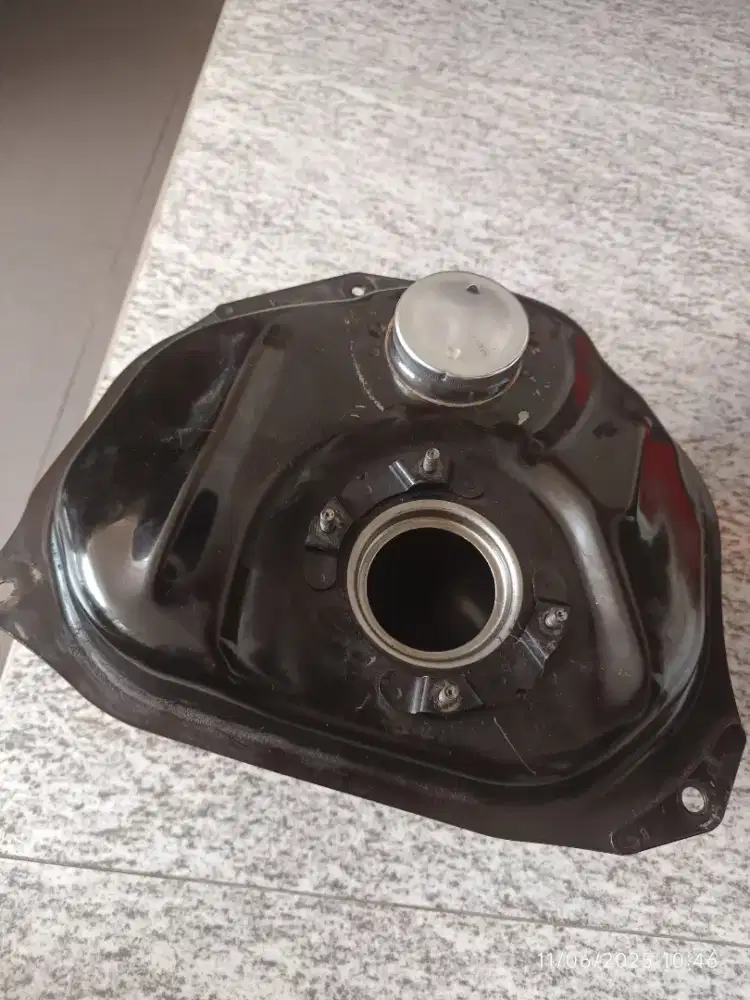 Tangki bensin Honda Beat seri KOJ (2020-2024)