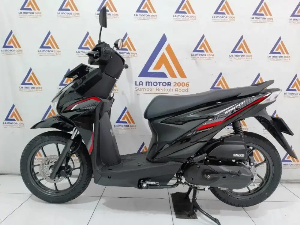 LIKE NEW VERRY LOW KM BEAT CBS 2025 (KREDIVO /PAYLATER/CC 0%)