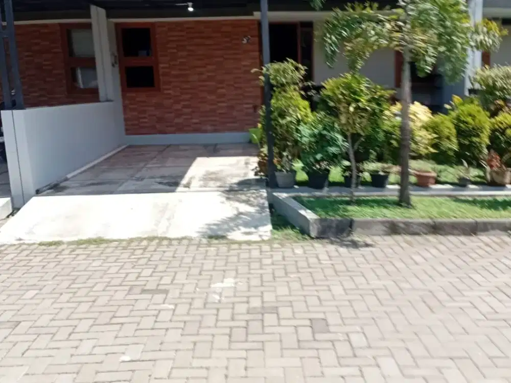 Dijual Rumah Nyaman Siap Huni Terawat Lokasi Startegis di Matahari Margawangi Buah Batu Bandung