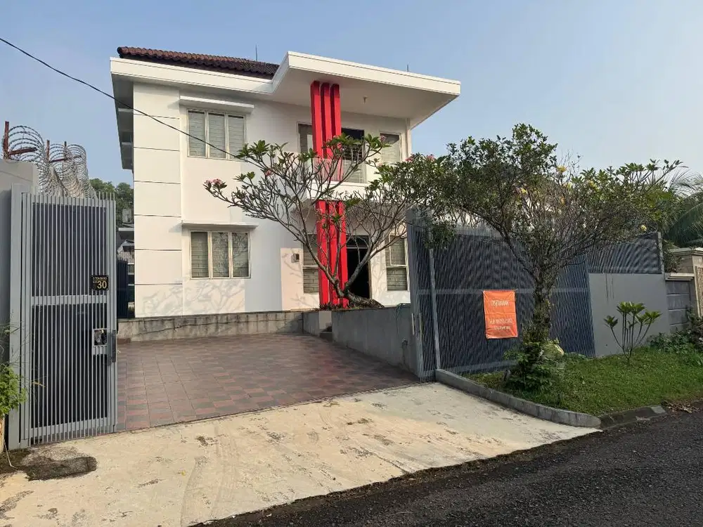 Sewa Sentul City, Northridge, Lakeside Home, Bogor (Matahari masuk)