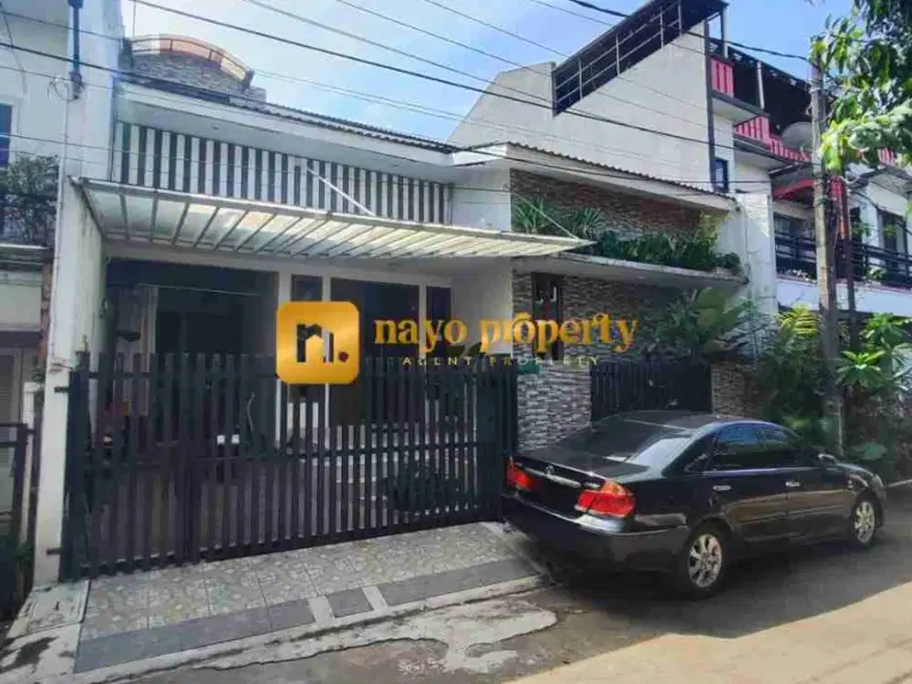 Rumah Bagus Dalam Komplek Strategis Selangkah ke Tol dan LRT di Jatibening Bekasi