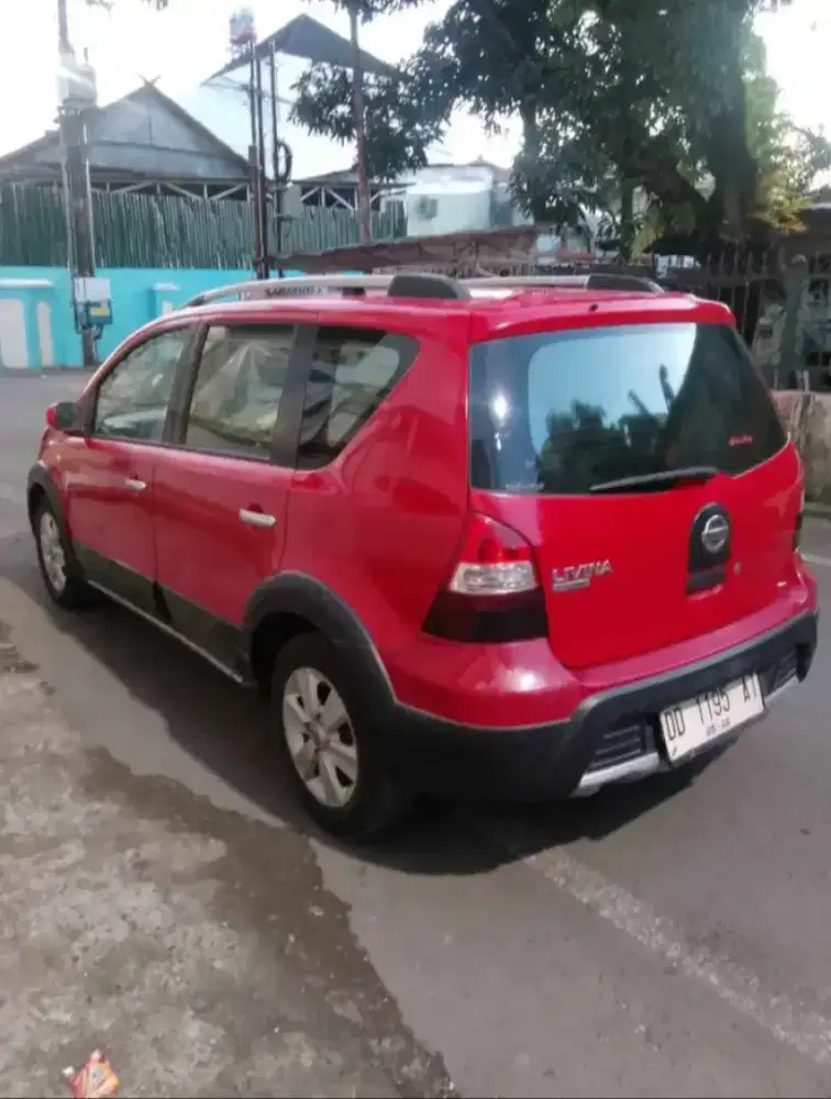 Nissan liv8na x gear 2008