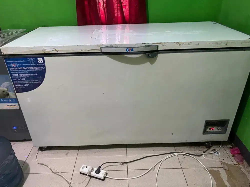 Jual freezer bekas kapasitas 492 liter