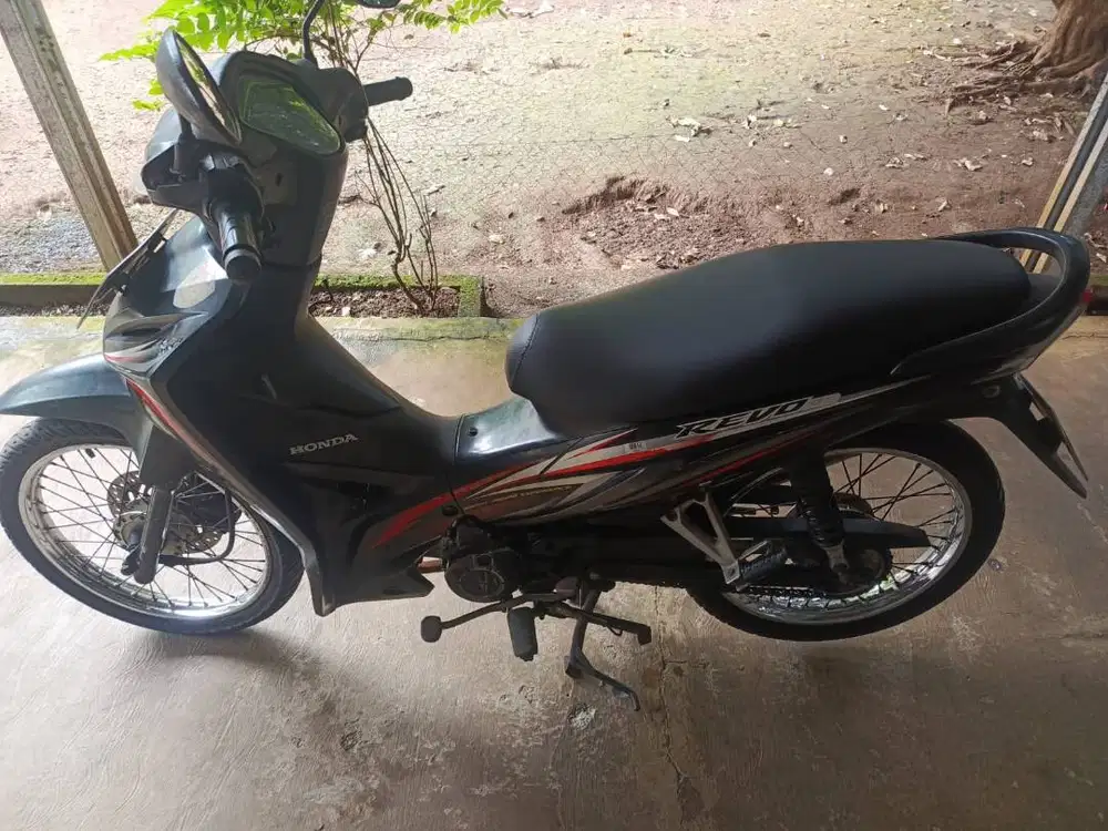 REVO ABSOLUTE 2013 JUAL CEPAT BU