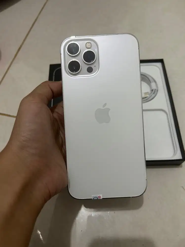 Iphone 12 pro max 256 inter