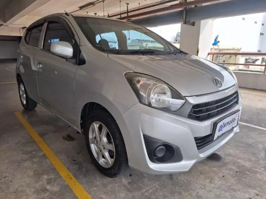 DP RENDAH Daihatsu Ayla 1.0 M Bensin-AT 2018 KMG