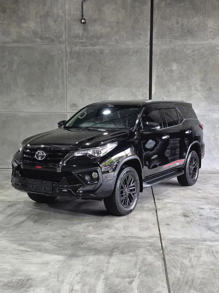 Fortuner VRZ TRD a/t 2019 istimewa