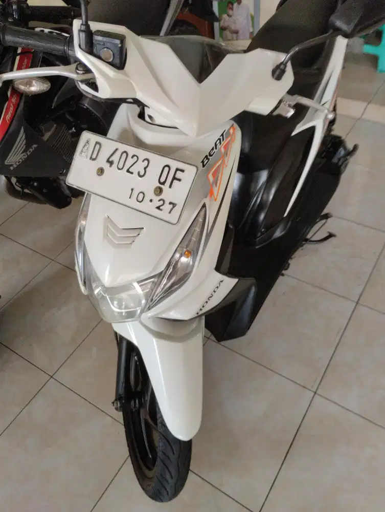 Honda beat 2012 carburasi  warna vavorit