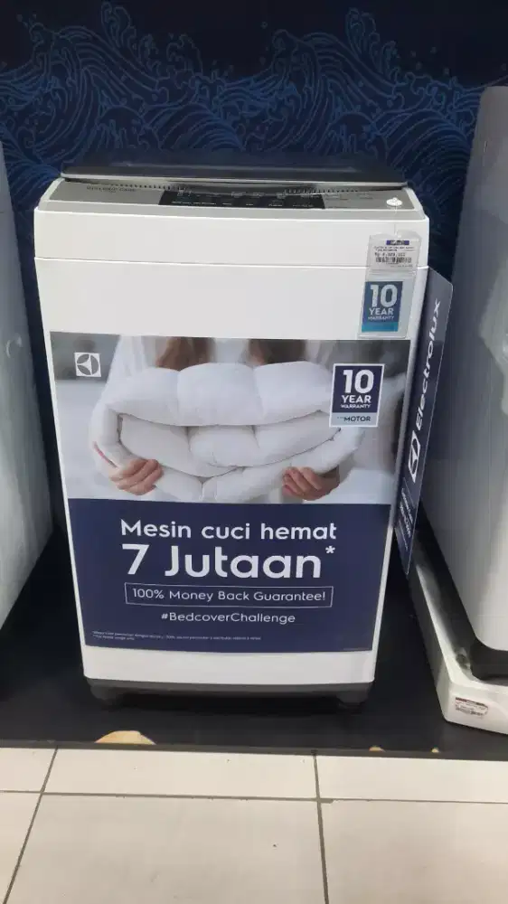 ELECTROLUX TOP LOAD WASH MACHINE 7.5 KG EWT7588H1WB