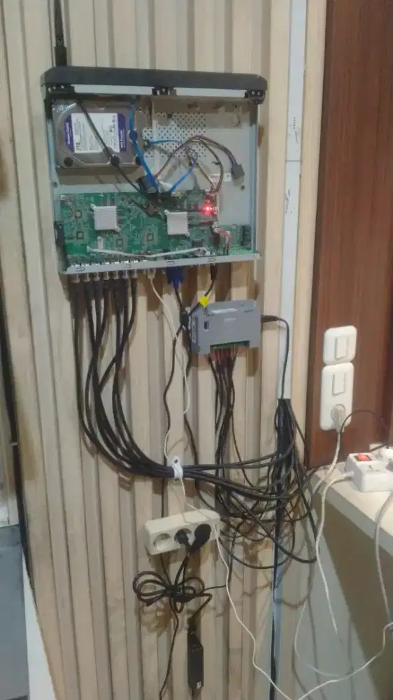 Service komputer, laptop, printer dan cctv