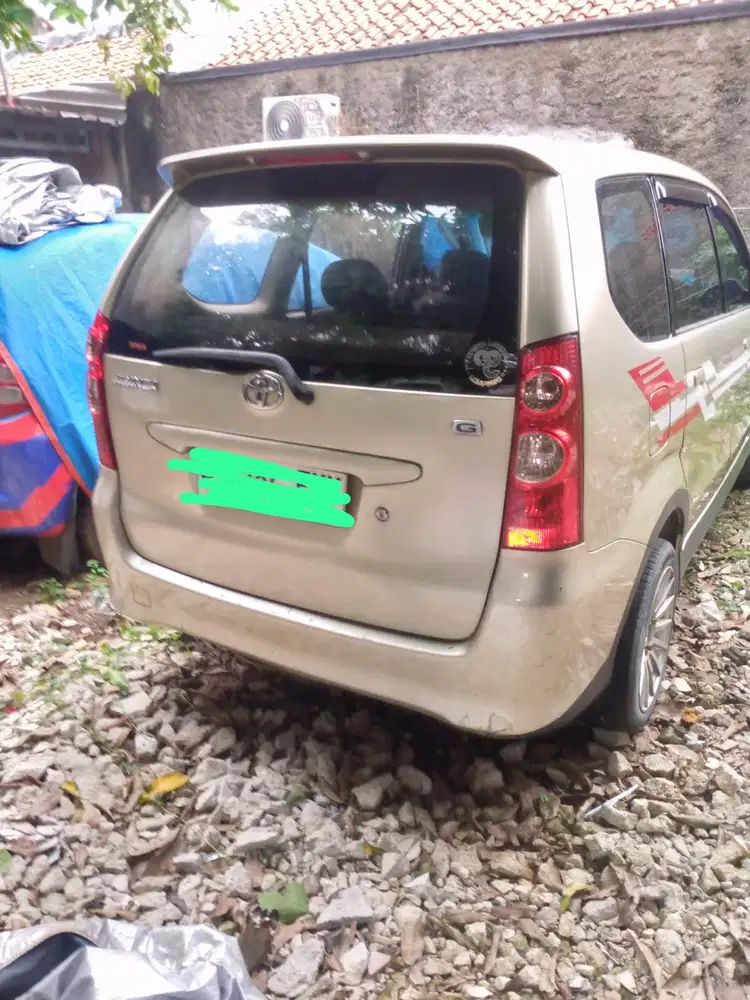 Toyota Avanza 2005 Bensin