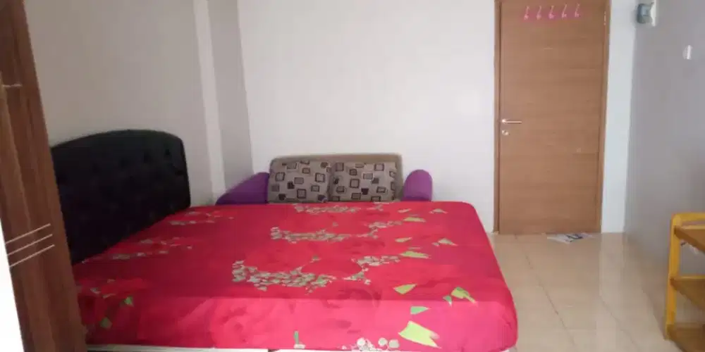 Disewakan apartemen tipe studio bersih murah jakarta barat
