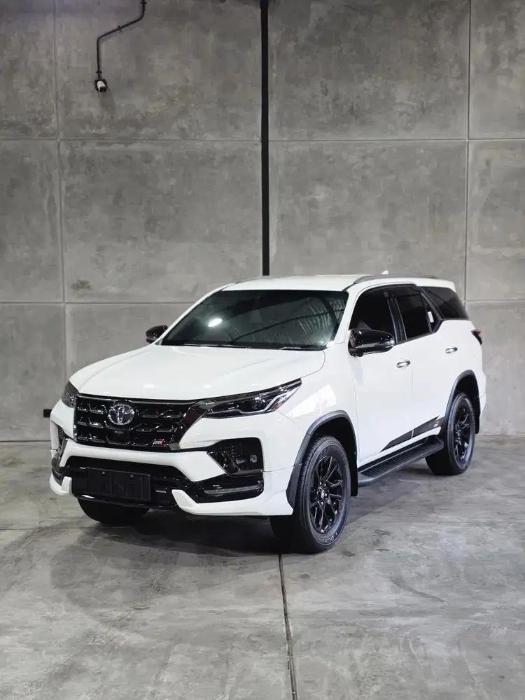 Fortuner VRZ 2.8 GR 2022 istimewa