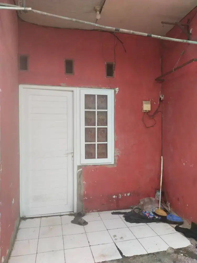 Jual rumah kontrakan