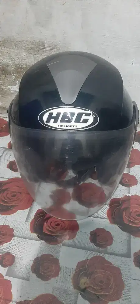 Dijual cepat helm bekas HBC