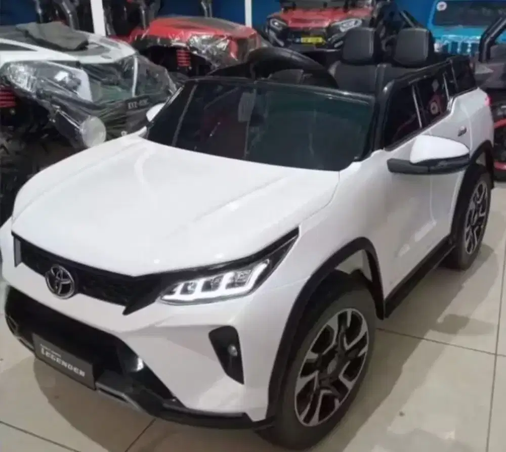 Mobil aki anak pakai remot