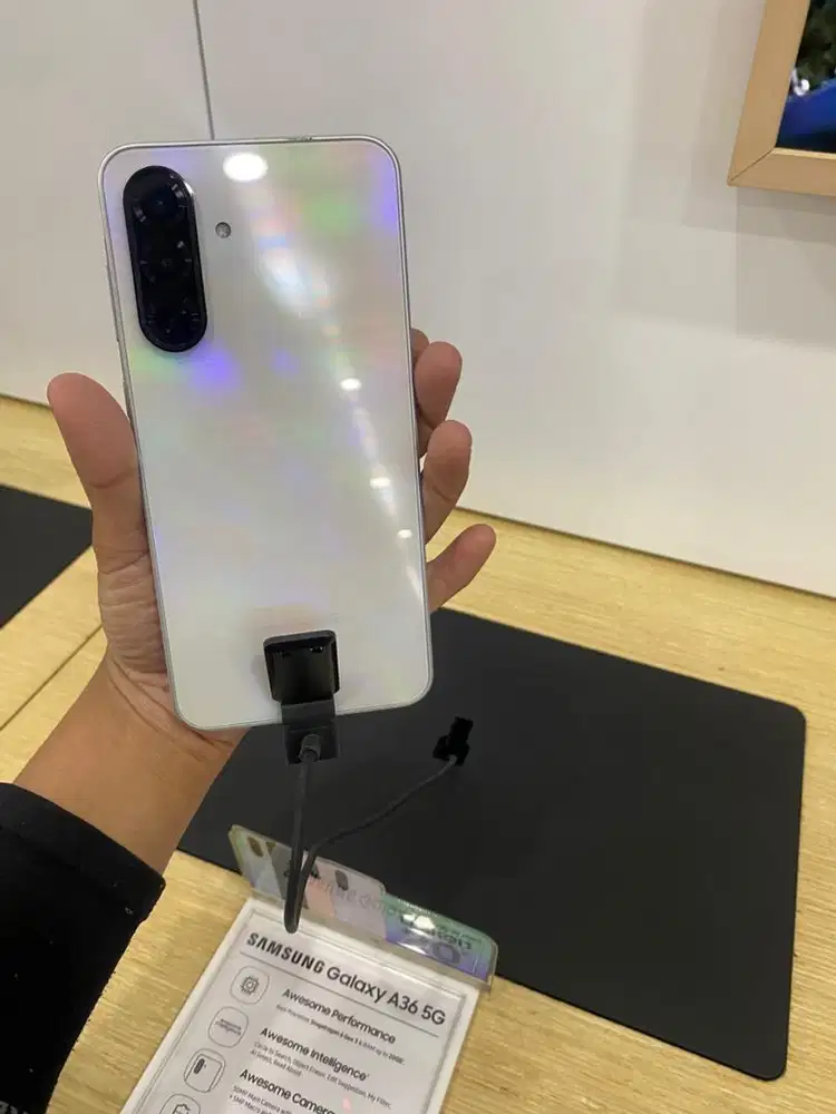 galaxy samsung A36 5G free buds core