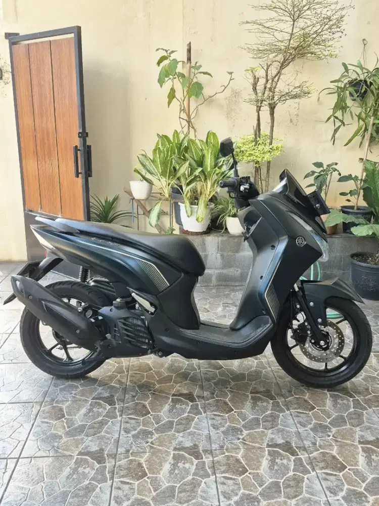 YAMAHA LEXI 125 2023 LIKE NEW KM RENDAH