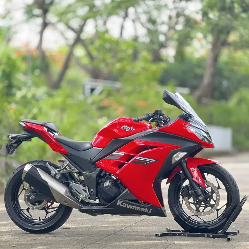KAWASAKI NINJA 250 FI OLD MERAH 2017 KM LOW PAJAK PANJANG NO MINUS