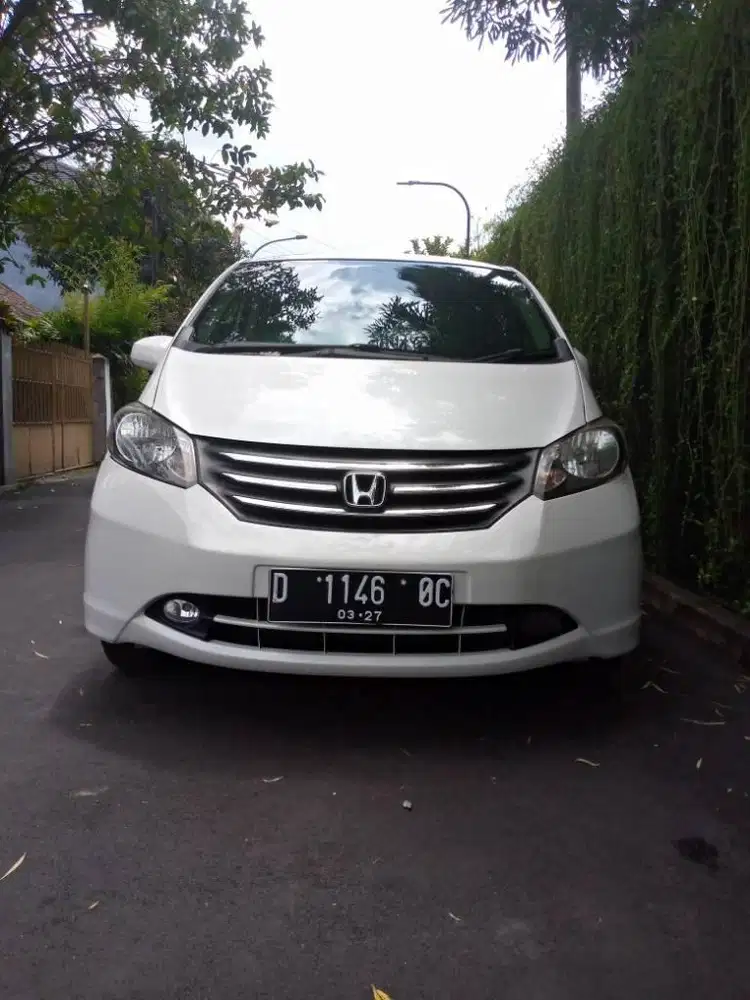 Honda Freed PSD automatic 2009