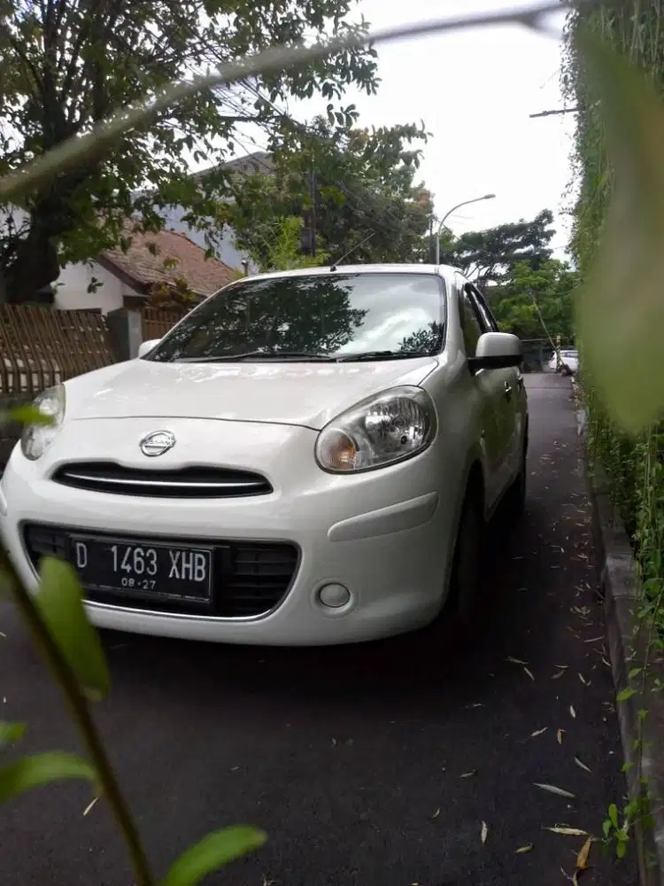 Nissan march L at 2012