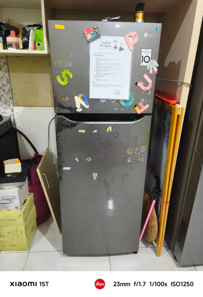 Kulkas LG bekas di pondok maharta