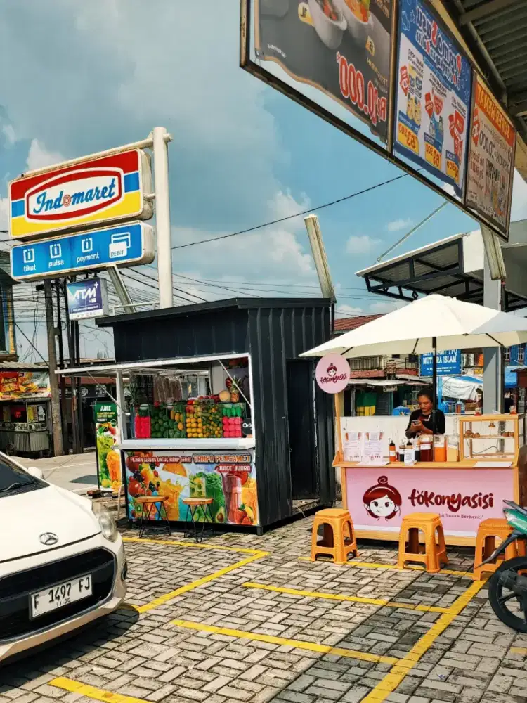 Dijual usaha dan lapak juice kontener siap jualan takeover