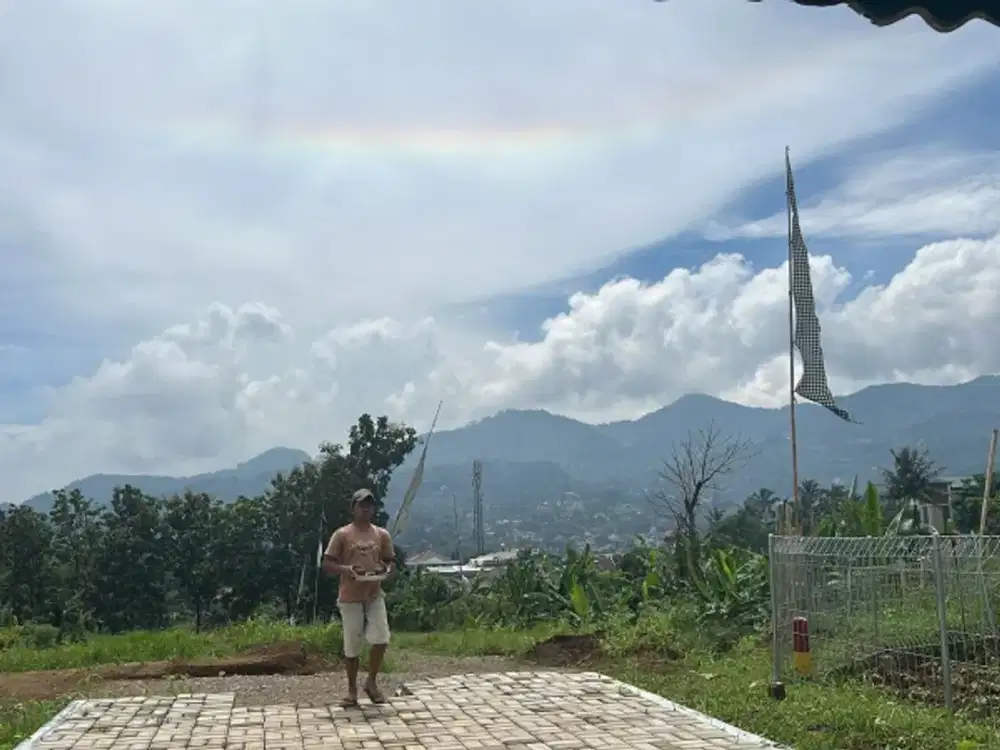 Tanah dijual 2000m2 dekat jalan raya puncak view perbukitan