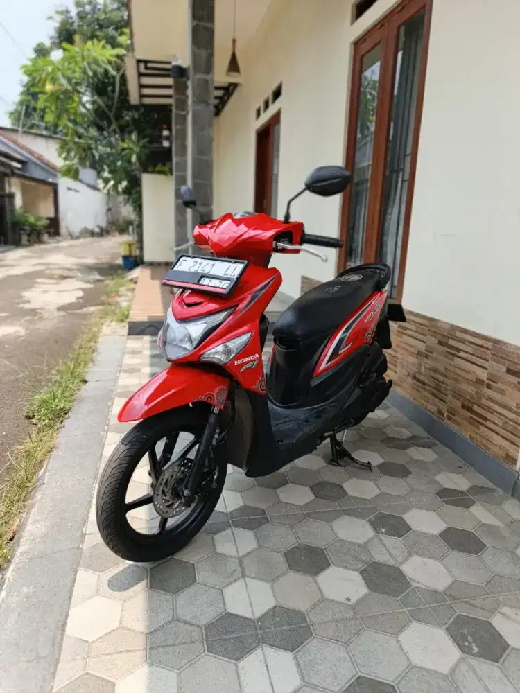 Honda Beat pop tahun 2015 kondisi siap pakai