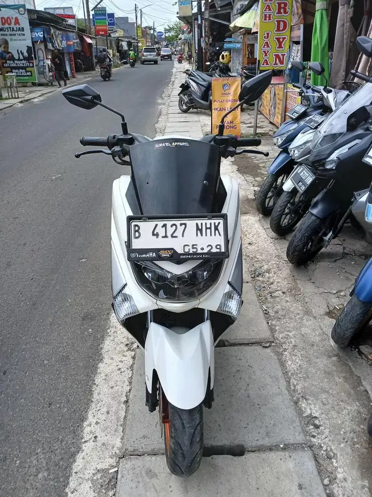 NMAX 2019 GRESS DP 300 AJA