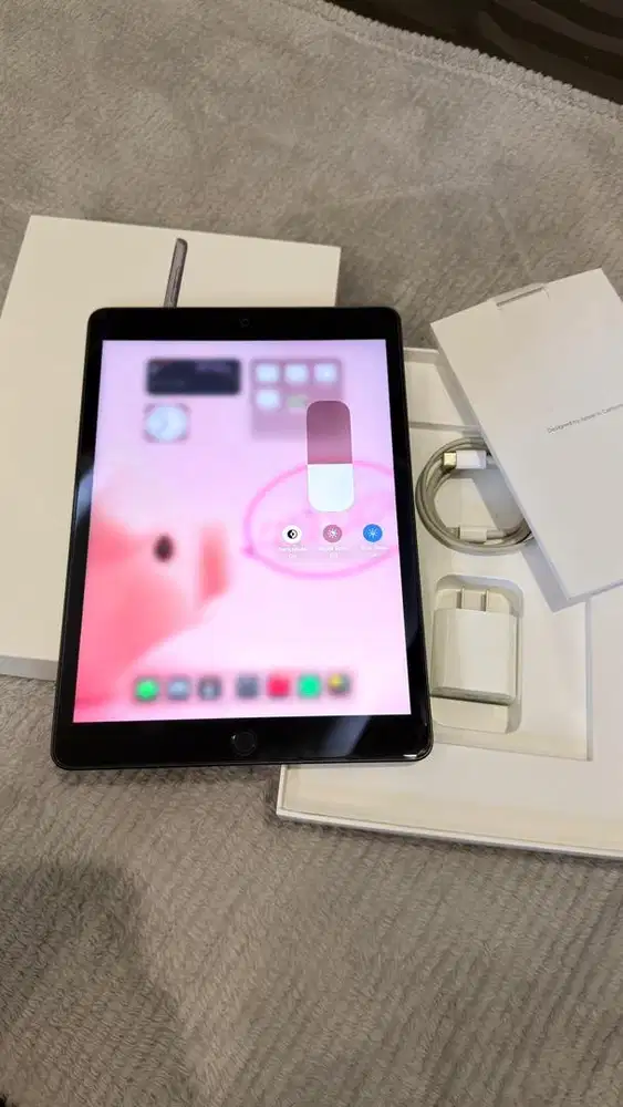 Dijual Ipad 9 Grey 64GB Wifi Only Lengkap
