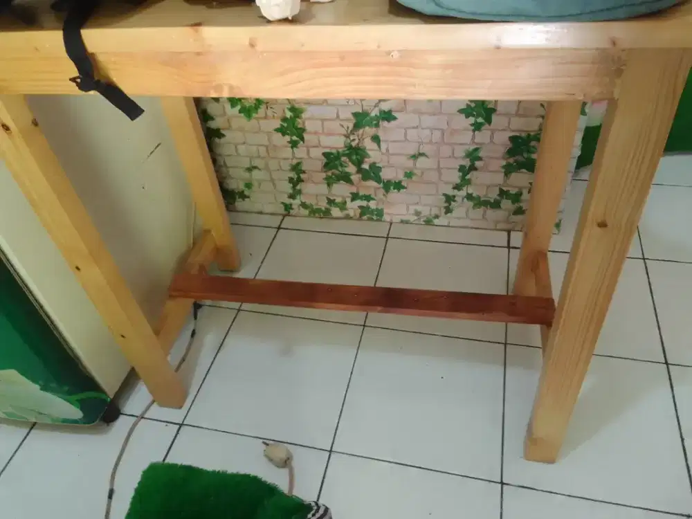 Jual cepat meja kayu