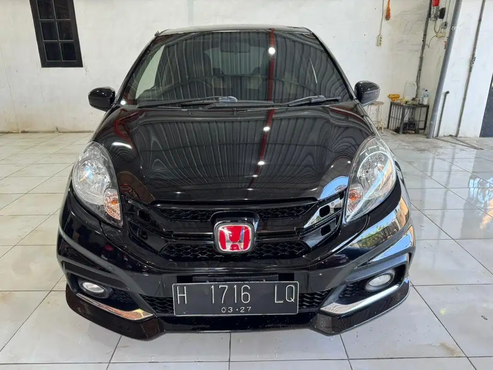Honda BRiO 2016