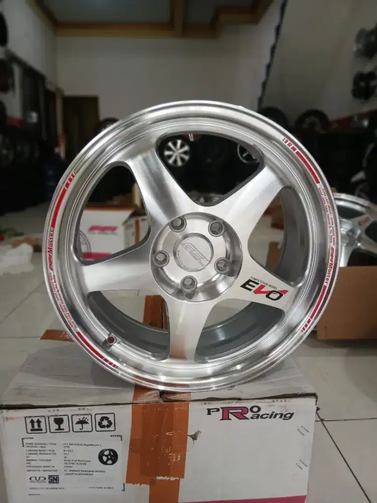 VELG EVO2 REGAMASTER R17