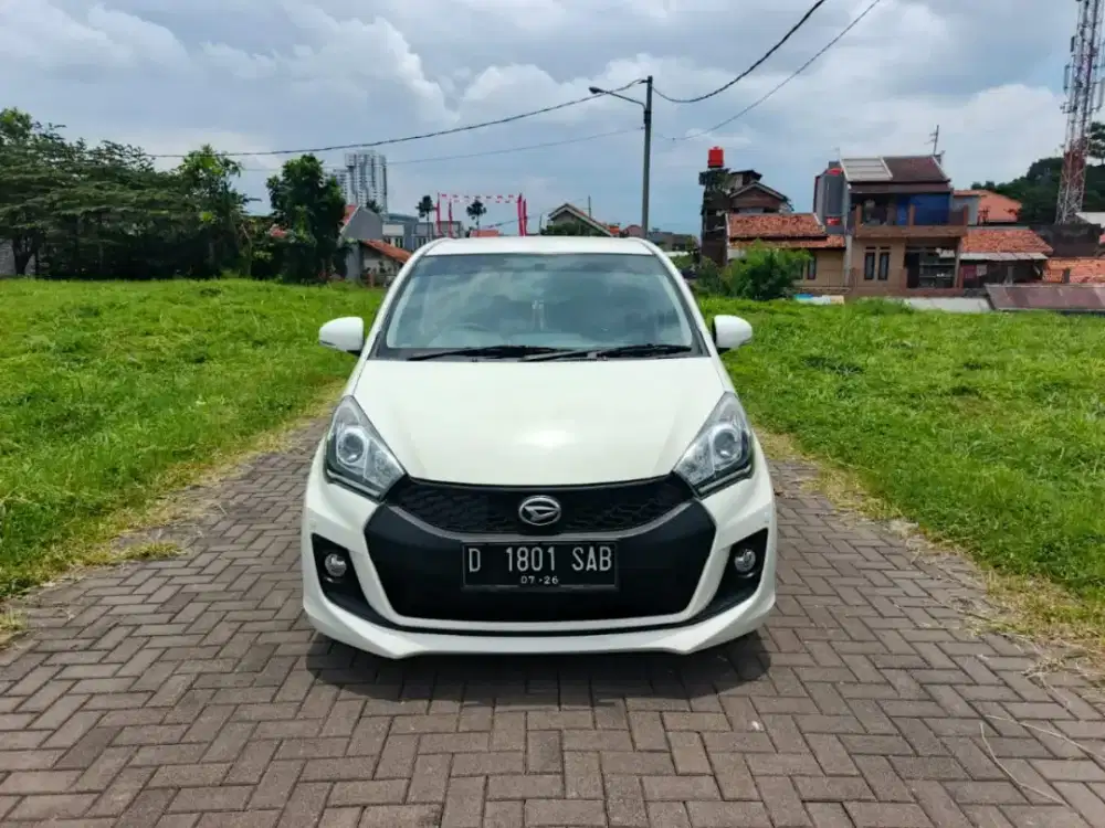 DAIHATSU SIRION D MANUAL 2016