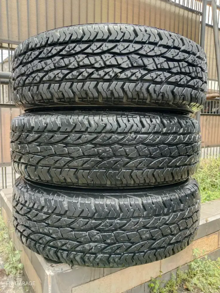 Ban at 205 70 15 kijang innova panther kuda