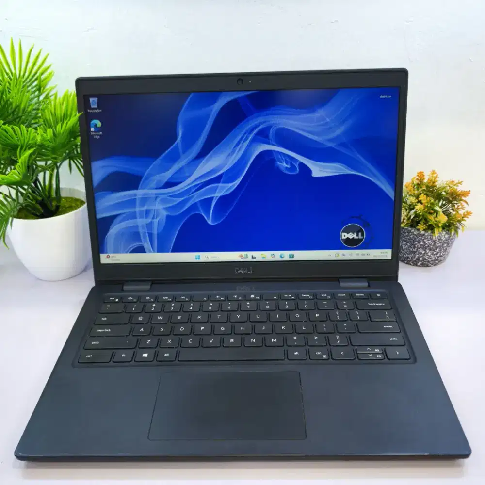 Dell Latitude 3420
Ci5-1135G7
RAM 8GB
SSD 512GB Intel Iris Xe,14
W11