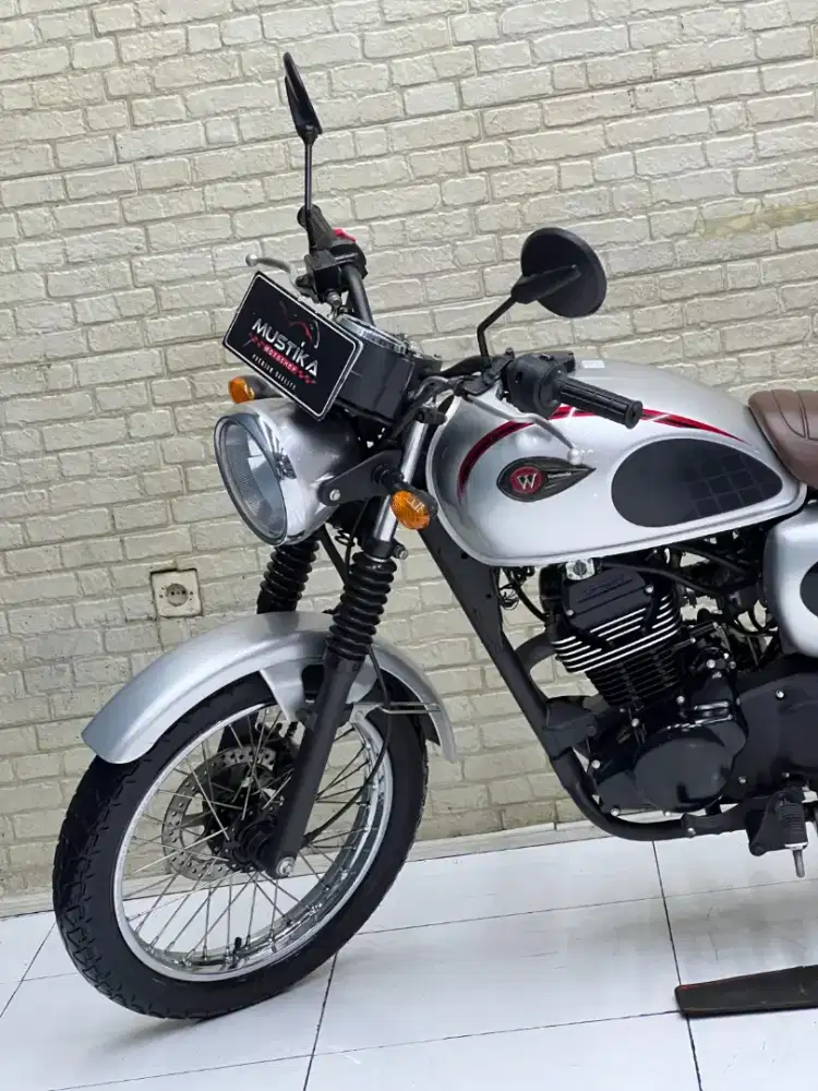 LIKE NEW CONDITION‼️ KAWASAKI W175 SE TH 2023 PMK 2024 ODO MASIH 8RB
