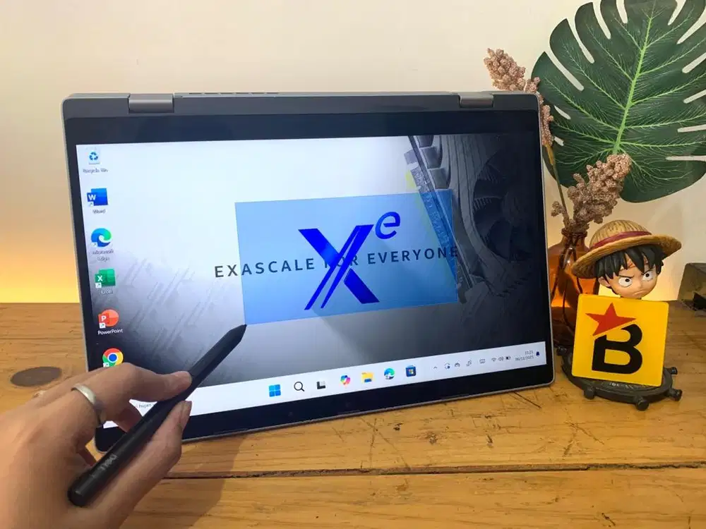 Laptop Bisnis 2in1 Dell Latitude 3330 Core i5 Gen11 RAM 16 Siap Kerja