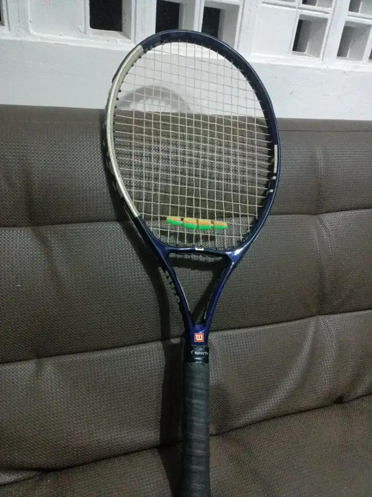 Raket tenis wilson