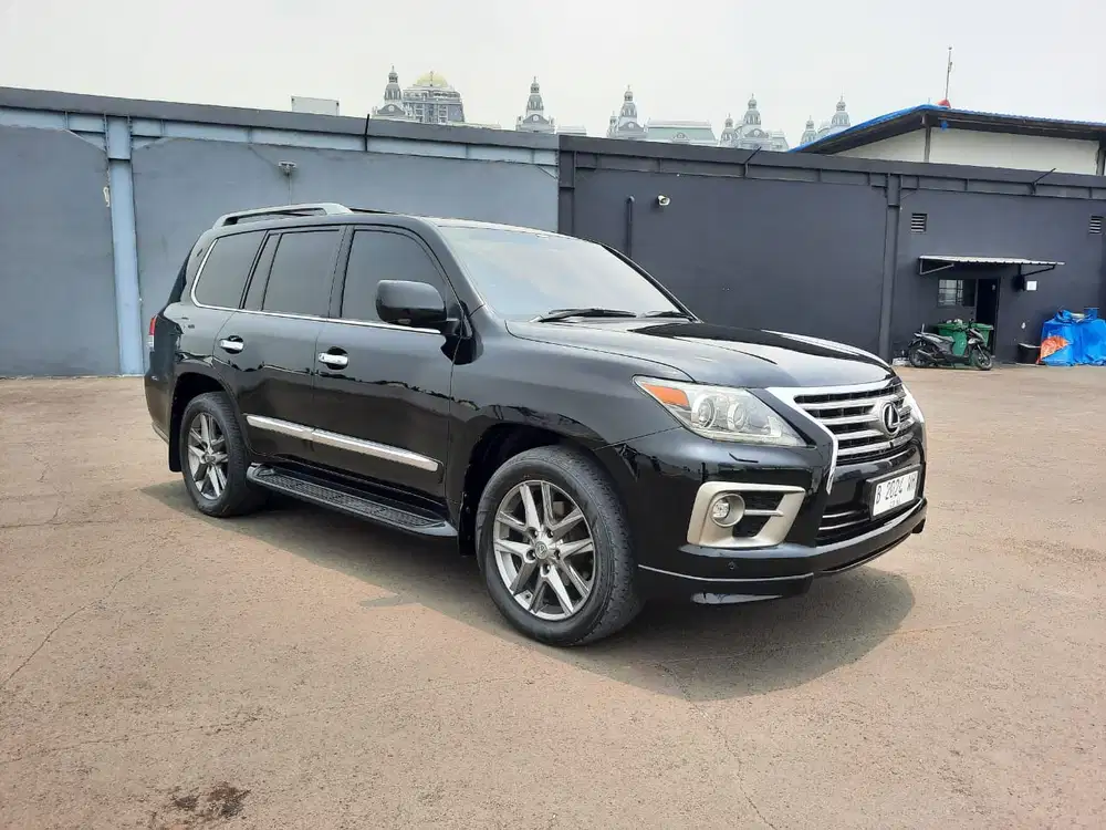 2010 Lexus LX570 V8 Bensin AT