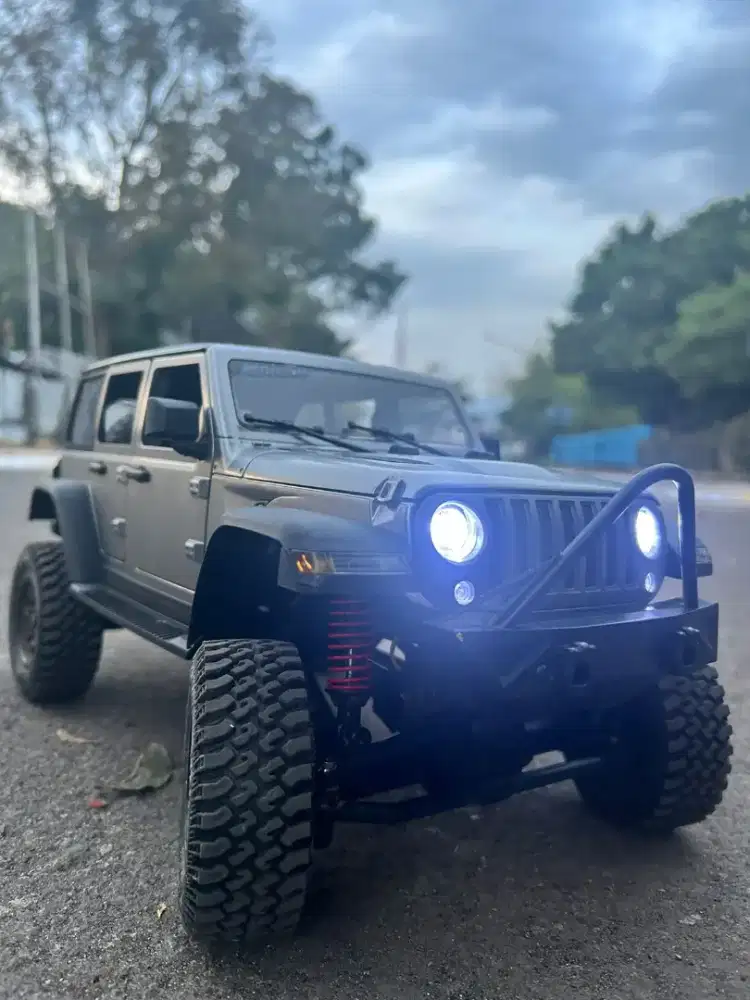 RC Offroad MN128 (Jeep Rubicon)