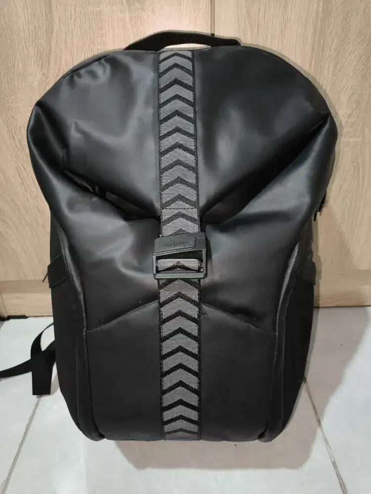 LENOVO LEGION 16 GAMING BACKPACK GB700
