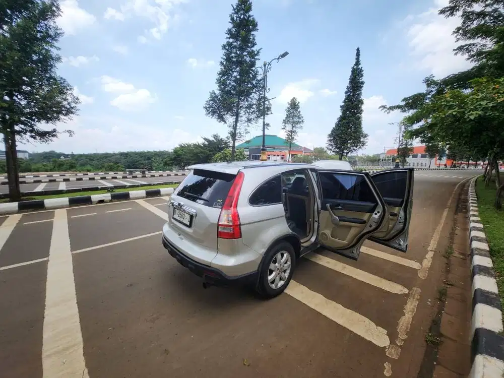CRV Gen 3 2.4 tahun 2007