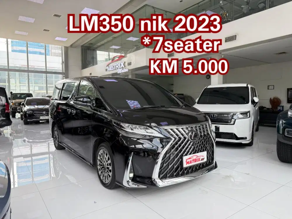 Lexus LM350 2023 nik 2023 7seater . Lm350 7seater