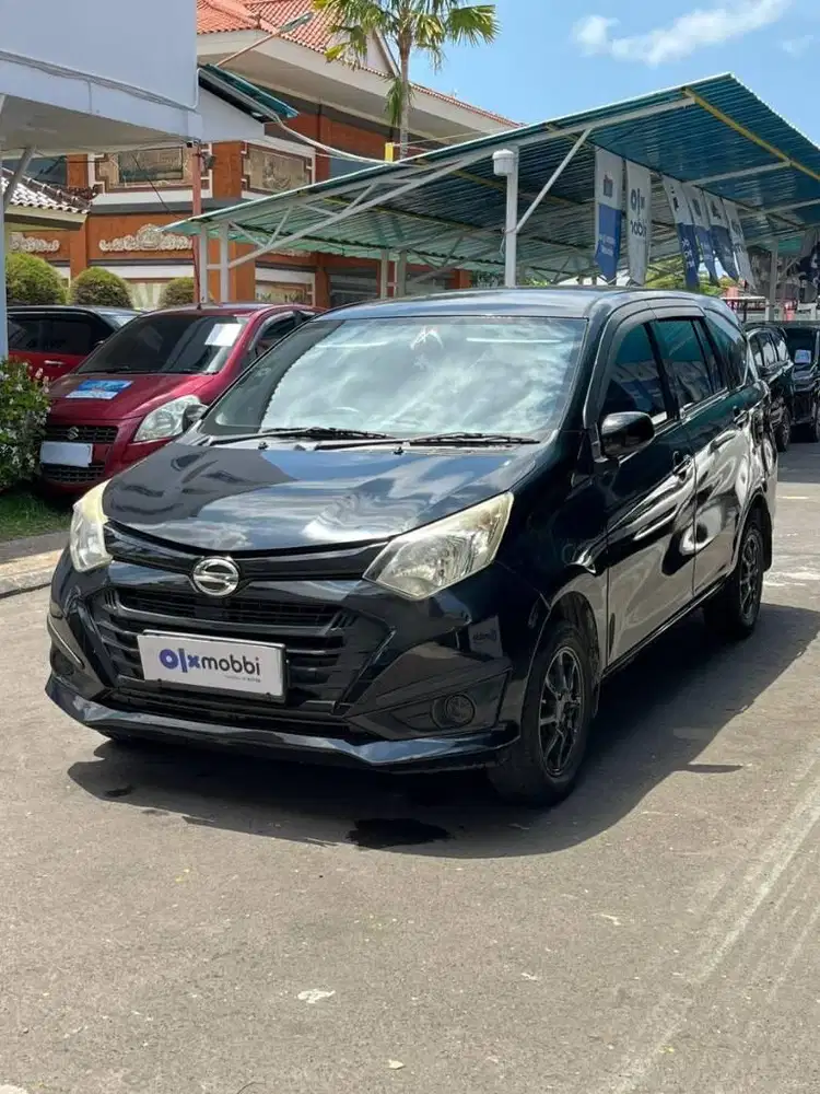DP Rendah - Daihatsu Sigra 1.2 X Bensin MT 2019 Hitam